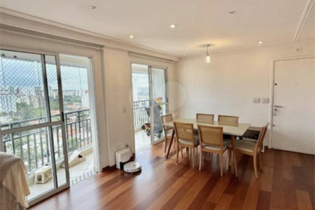 Apartamento à venda com 3 quartos, sendo 1 suíte, em Alto da Boa Vista, São Paulo, SP