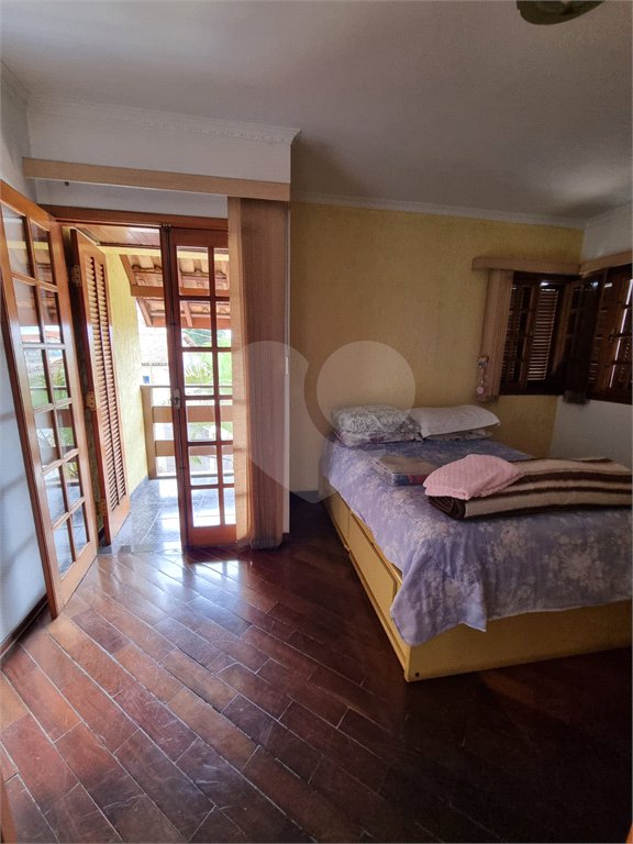 Sobrado à venda com 4 quartos, sendo 2 suítes, em Vila Mazzei, São Paulo, SP