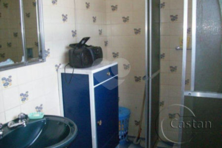 Sobrado à venda com 4 quartos, sendo 1 suíte, em Vila Monumento, São Paulo, SP