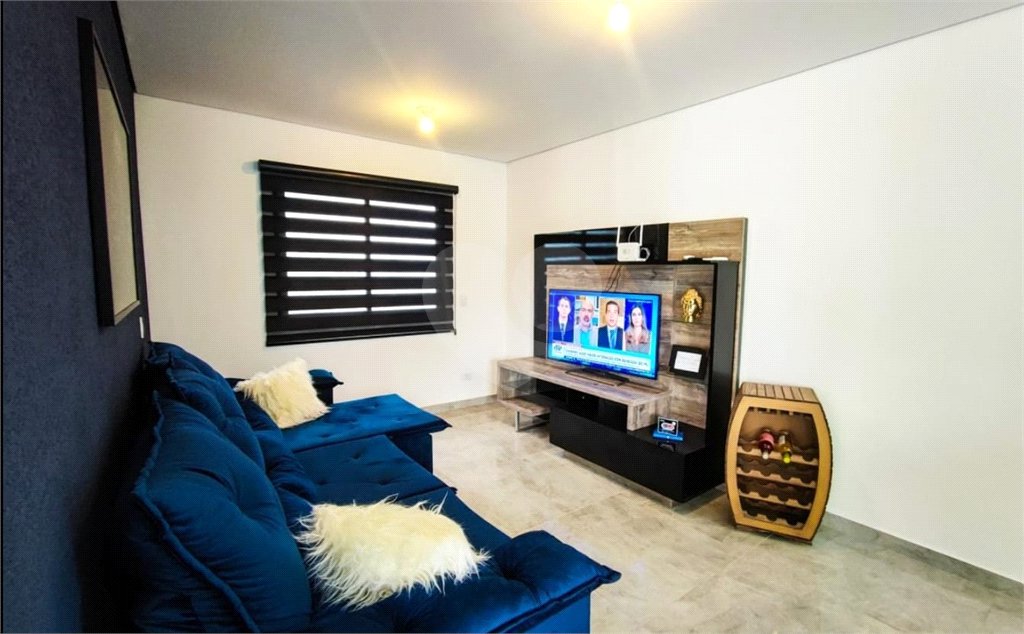 Casa à venda com 4 suítes no condomínio Residencial Vila Real, Bragança Paulista - SP