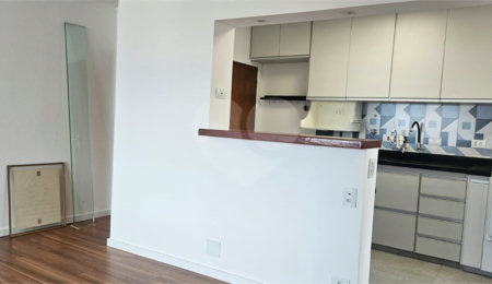 Apartamento à venda com 3 quartos, sendo 1 suíte,  em Vila Monte Alegre, São Paulo, SP
