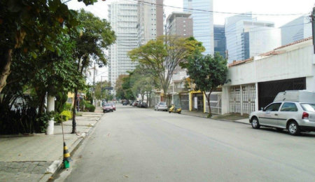 Sobrado à venda com 3 quartos, sendo 1 suíte, em Chácara Santo Antônio, São Paulo, SP