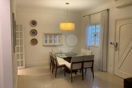 Casa Térrea à venda com 3 quartos, sendo 2 suítes, em Parque Vitória, São Paulo, SP