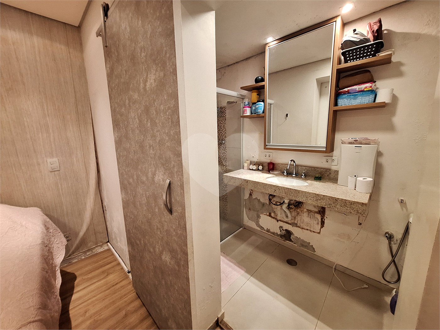 Casa à venda com 3 quartos, sendo 1 suíte, em Chora Menino, São Paulo, SP