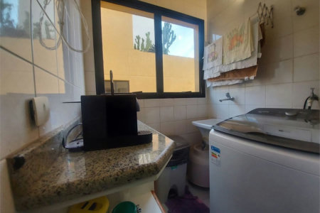 Apartamento Residencial à venda, Enseada, Guarujá - AP0517.