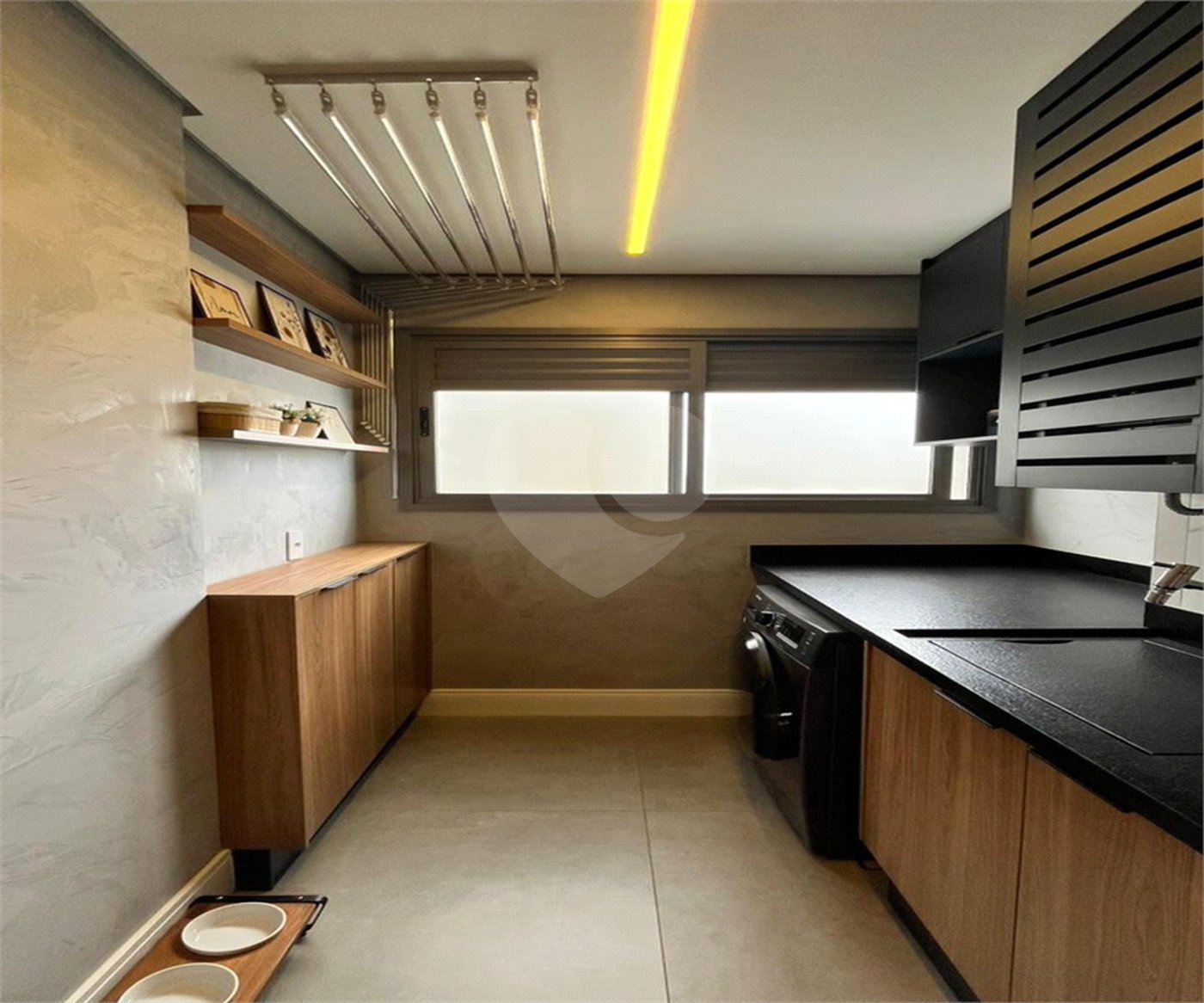 Apartamento à venda com 3 quartos, sendo 1 suíte, em Jardim Prudência, São Paulo, SP