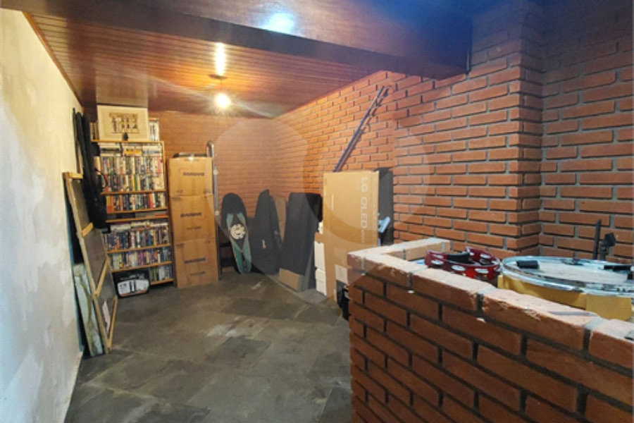 Casa à venda com 3 suítes em Vila Pereira Barreto, São Paulo, SP
