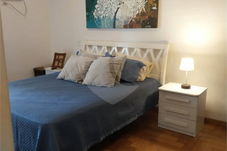 Apartamento à venda com 4 quartos, sendo 1 suíte,  em Vila Ipojuca, São Paulo, SP