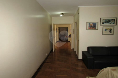 Sobrado à venda com 4 quartos, sendo 1 suíte,  em Sumaré, São Paulo, SP