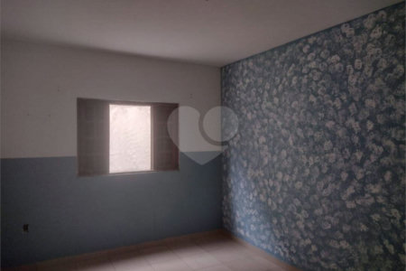 Casa à venda com 5 quartos, sendo 1 suíte, em Jardim Márcia, Suzano, SP