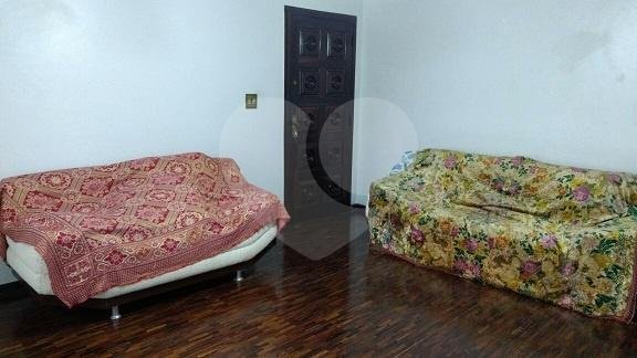 Casa à venda com 3 quartos, sendo 2 suítes, em Jardim São Paulo(zona Norte), São Paulo, SP