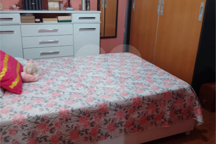 Casa Térrea Assobradada com Varanda Gigante no Jardim Líbano
