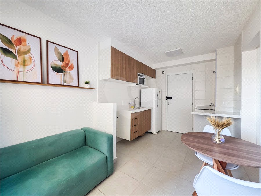Apartamento - Cambuci - 2 Quartos / Dormitórios - Venda / Compra