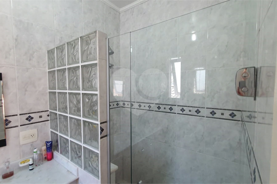 Casa à venda com 3 quartos, sendo 2 suítes, no condomínio Cond Jardim Itatinga, São Paulo - SP