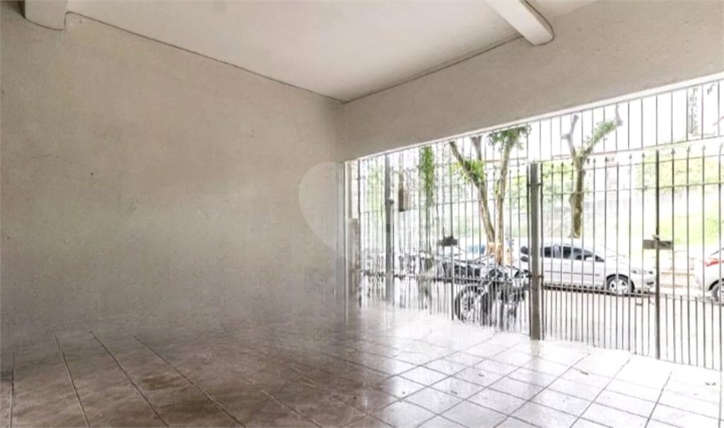 Casa à venda com 5 quartos em Sítio Caraguata, São Paulo, SP