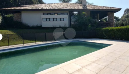 Casa à venda com 3 suítes no condomínio Terras de São José I, Itu - SP