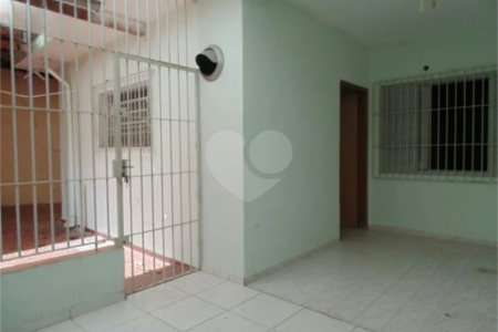 Casa Térrea à venda com 3 quartos, sendo 1 suíte,  em Parque Jabaquara, São Paulo, SP