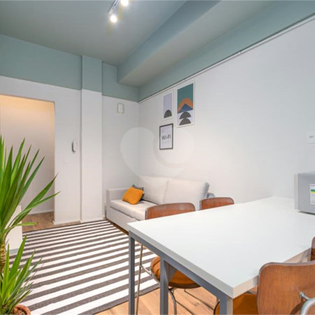 Apartamento à venda com 4 quartos, sendo 1 suíte, em Pinheiros, São Paulo, SP