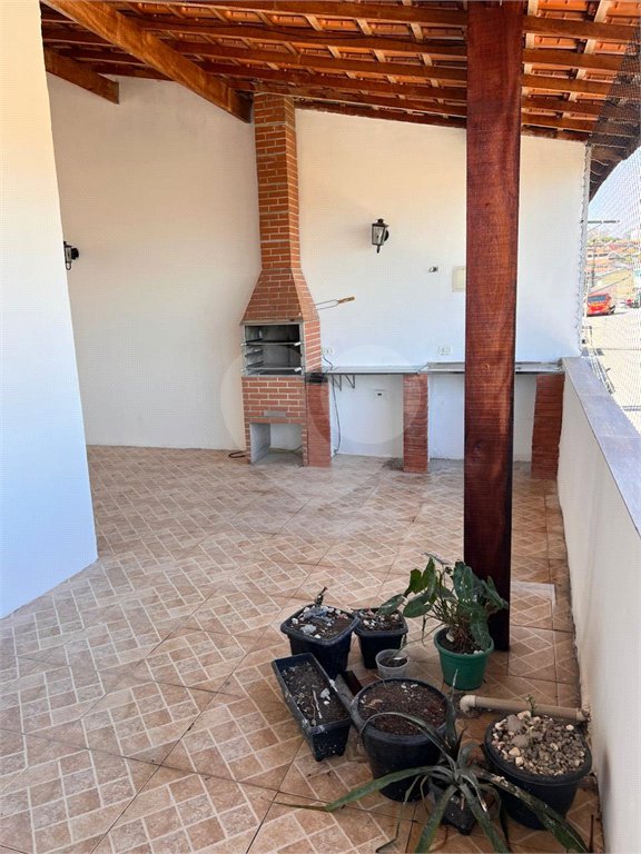 Sobrado à venda com 2 quartos, sendo 1 suíte, em Vila Correa, Ferraz de Vasconcelos, SP