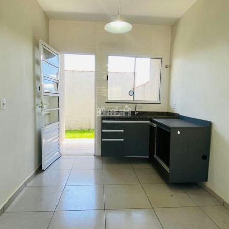 Casa à venda com 2 quartos no condomínio Residencial Vida Nova I, Atibaia - SP