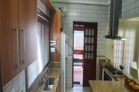 Casa à venda com 4 quartos, sendo 3 suítes, no condomínio Village Terras de Indaiá, Indaiatuba - SP