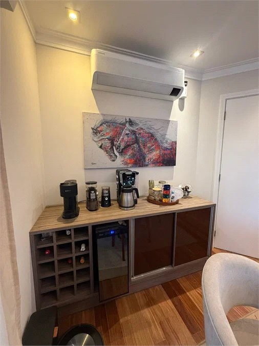 Apartamento à venda com 2 suítes em Jardim Londrina, São Paulo, SP