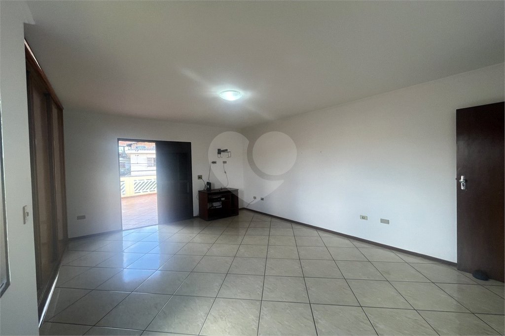 Sobrado à venda com 5 quartos, sendo 2 suítes,  em Jaçanã, São Paulo, SP