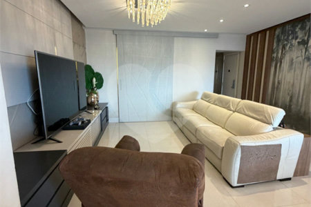 Apartamento à venda com 4 quartos, sendo 2 suítes, em Vila Maria Alta, São Paulo, SP