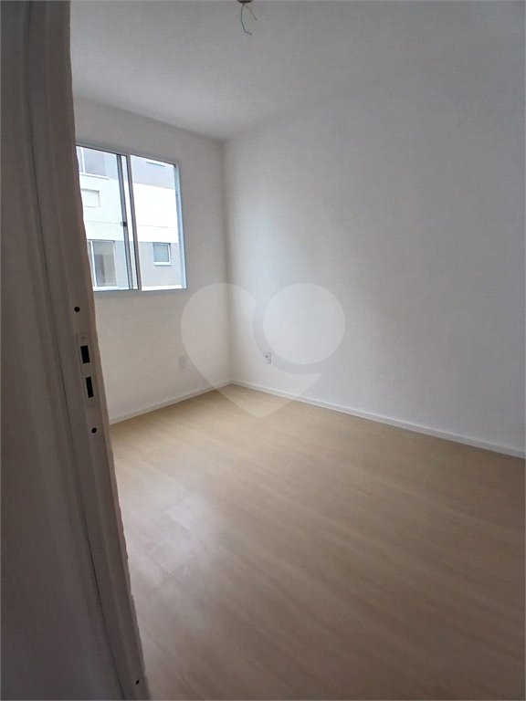 Apartamento para alugar com 2 quartos em Santa Cruz, Rio de Janeiro, RJ