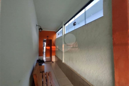 Sobrado à venda com 4 quartos em Parque Novo Horizonte, São José dos Campos, SP
