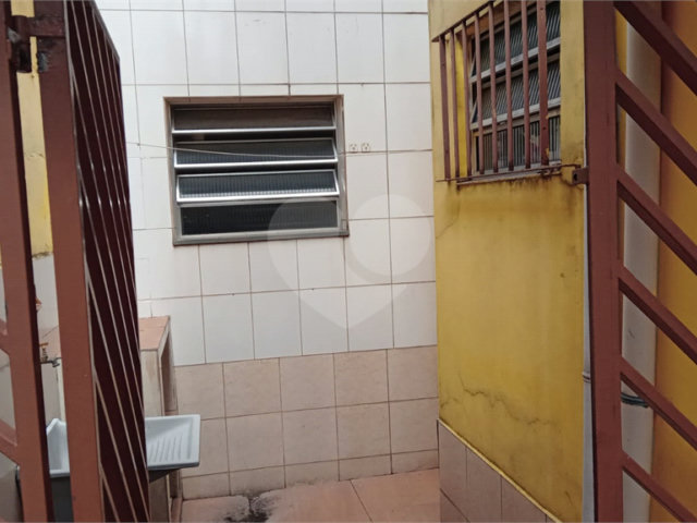 Sobrado à venda com 9 quartos, sendo 1 suíte, em Jaçanã, São Paulo, SP