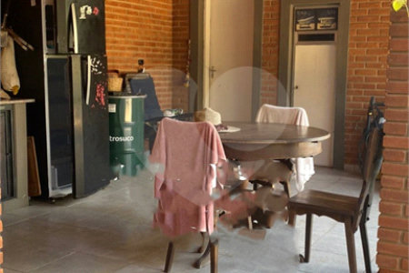 Casa à venda com 3 quartos, sendo 1 suíte,  em Pinheirinho, Vinhedo, SP