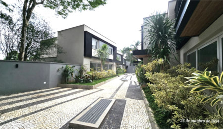 Casa à venda com 4 suítes no condomínio Vila Arese, São Paulo - SP