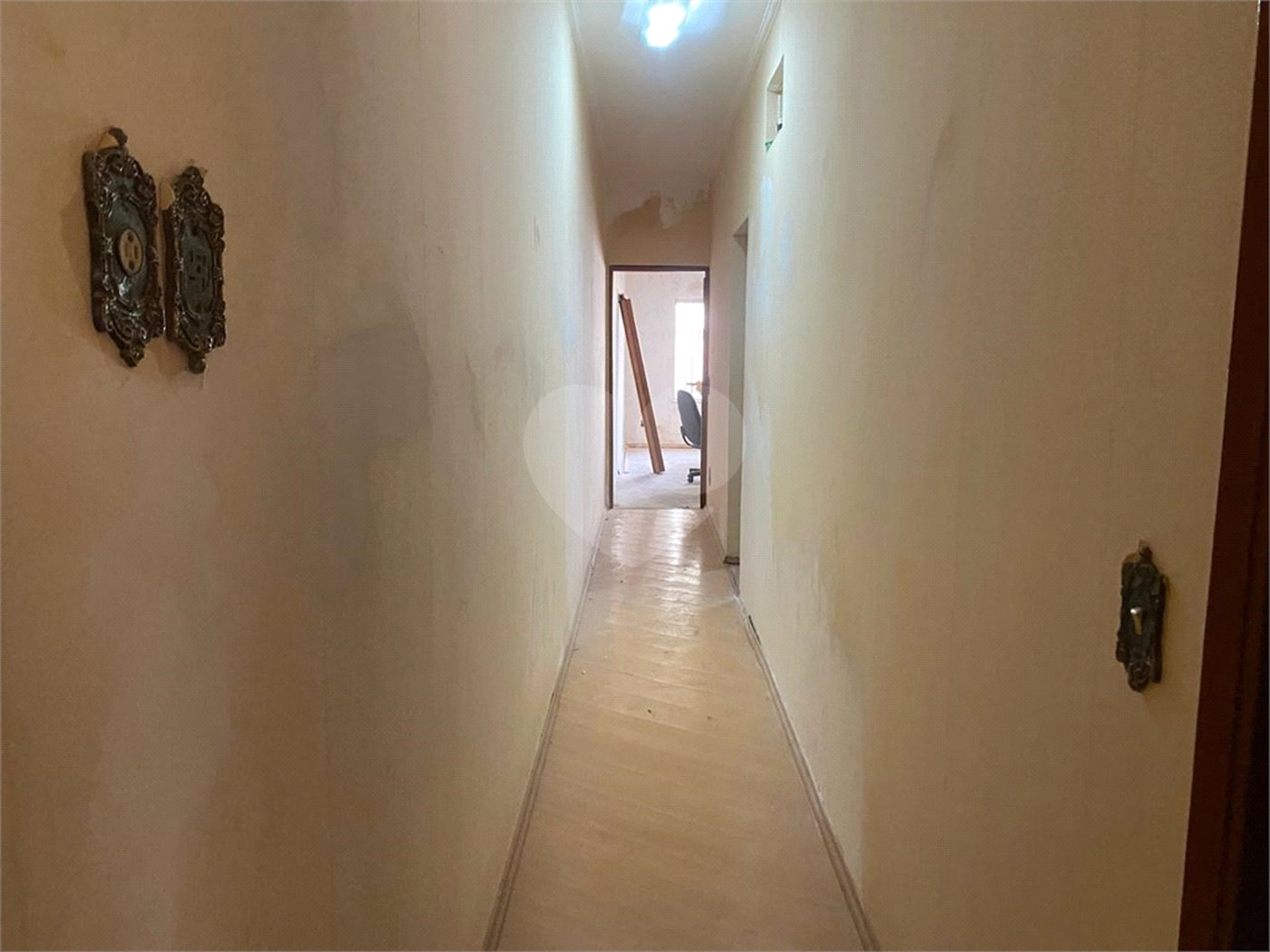 Casa à venda com 5 quartos, sendo 3 suítes, em Vila Rosália, Guarulhos, SP