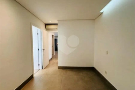 Apartamento para alugar com 2 quartos, sendo 1 suíte, em Vila Gomes Cardim, São Paulo, SP