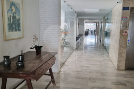 Apartamento à venda ou para alugar com 3 quartos, sendo 1 suíte, em Cerqueira César, São Paulo, SP