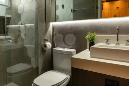Apartamento à venda com 3 suítes em Indianópolis, São Paulo, SP