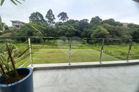 Casa a venda no Condomínio Porto Atibaia