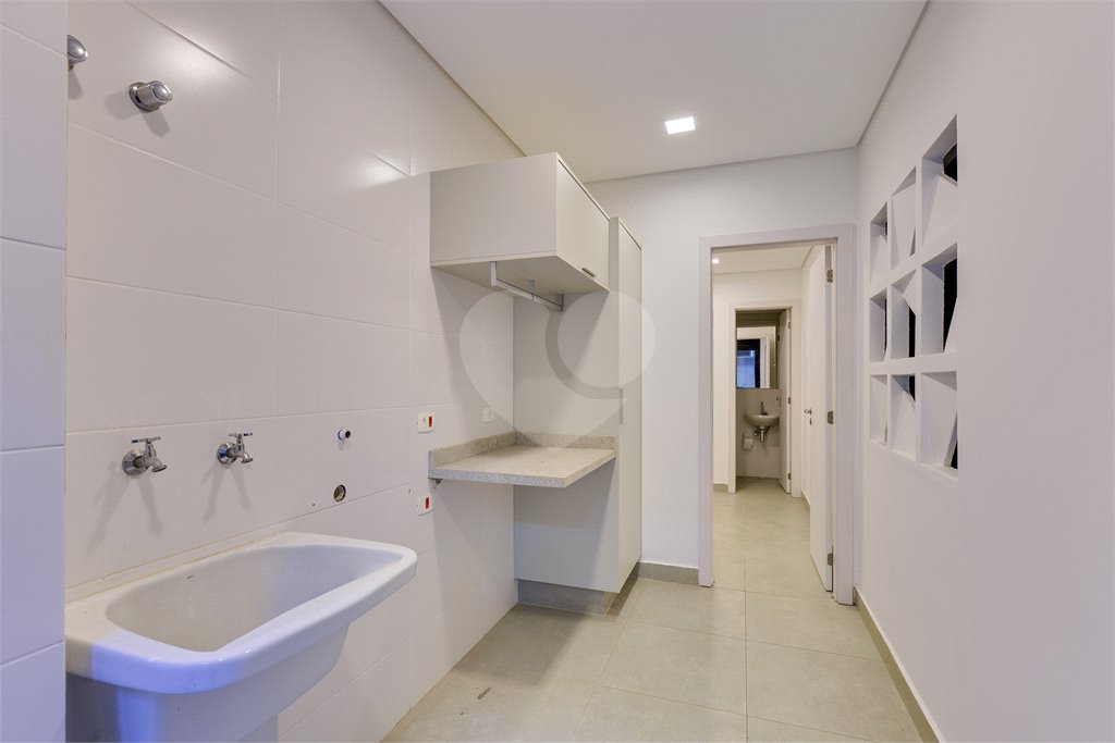 Casa à venda com 4 suítes no condomínio Jamestown, São Paulo - SP