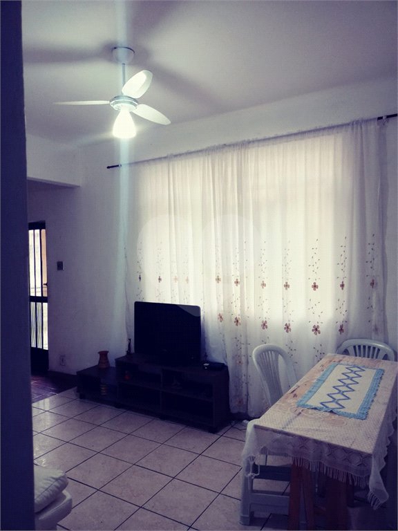 Casa à venda com 2 quartos, sendo 1 suíte, no Centro, Mangaratiba, RJ