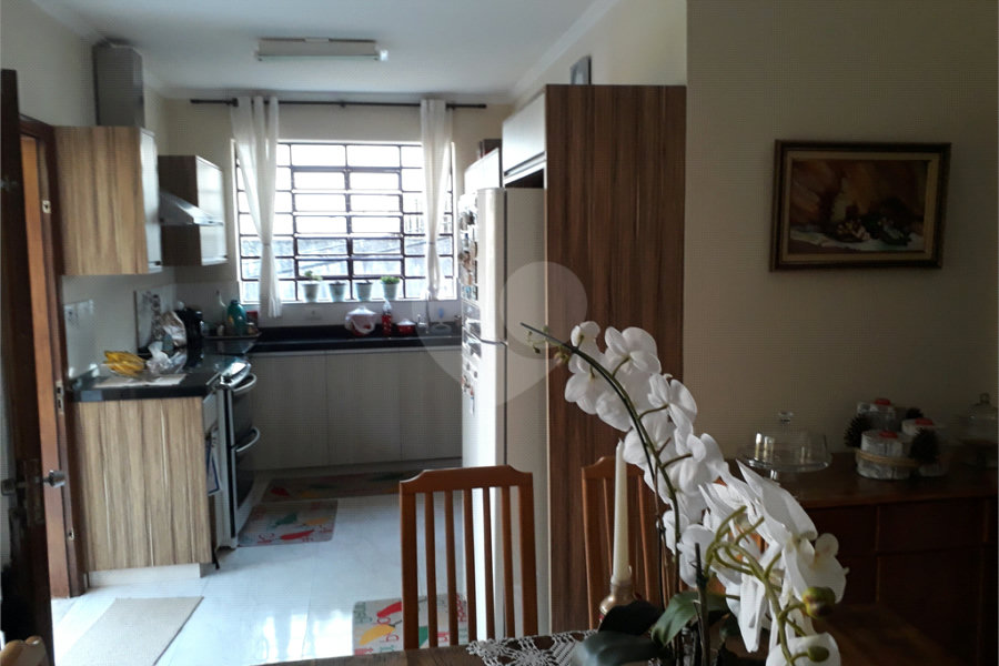 Sobrado à venda com 3 quartos, sendo 1 suíte, em Tremembé, São Paulo, SP