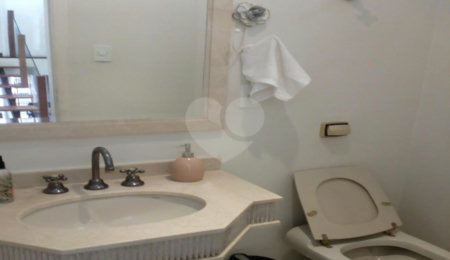 Casa à venda com 3 quartos, sendo 1 suíte,  em Butantã, São Paulo, SP