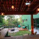 Casa à venda ou para alugar com 5 quartos, sendo 4 suítes, no condomínio Associação Reserva das Hortênsias, Mairiporã - SP