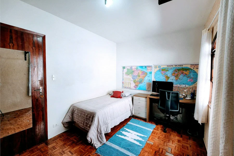 Sobrado à venda com 3 quartos, sendo 1 suíte, em Horto, São Paulo, SP