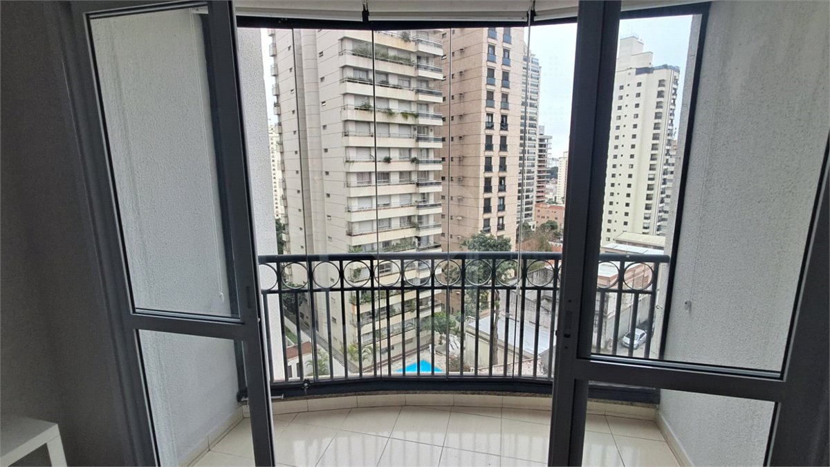 Apartamento para alugar com 3 quartos, sendo 1 suíte, em Santana, São Paulo, SP