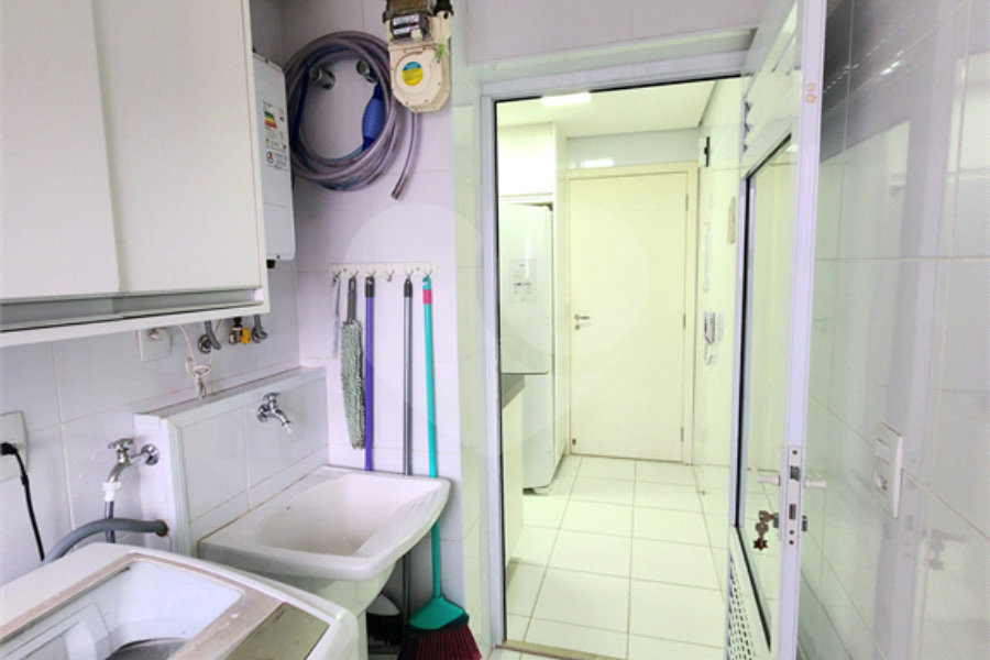 Apartamento à venda com 3 quartos, sendo 1 suíte, em Ipiranga, São Paulo, SP