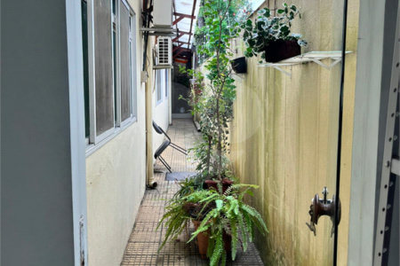 Casa à venda com 4 quartos em Jardim Oriental, São Paulo, SP