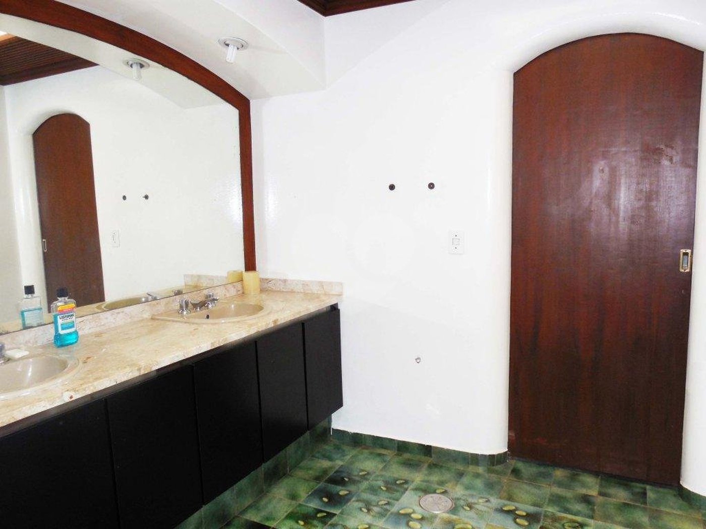 Sobrado à venda ou para alugar com 4 quartos, sendo 1 suíte, em Alto da Boa Vista, São Paulo, SP