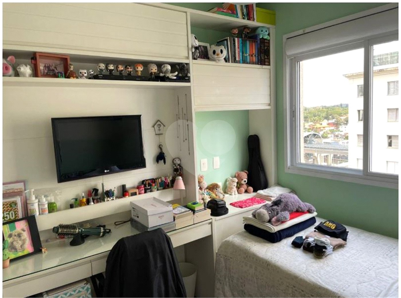 Apartamento à venda com 3 quartos, sendo 2 suítes,  em Campo Belo, São Paulo, SP