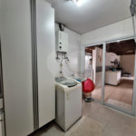 Casa à venda com 3 suítes no condomínio Villaggio Capriccio, Louveira - SP